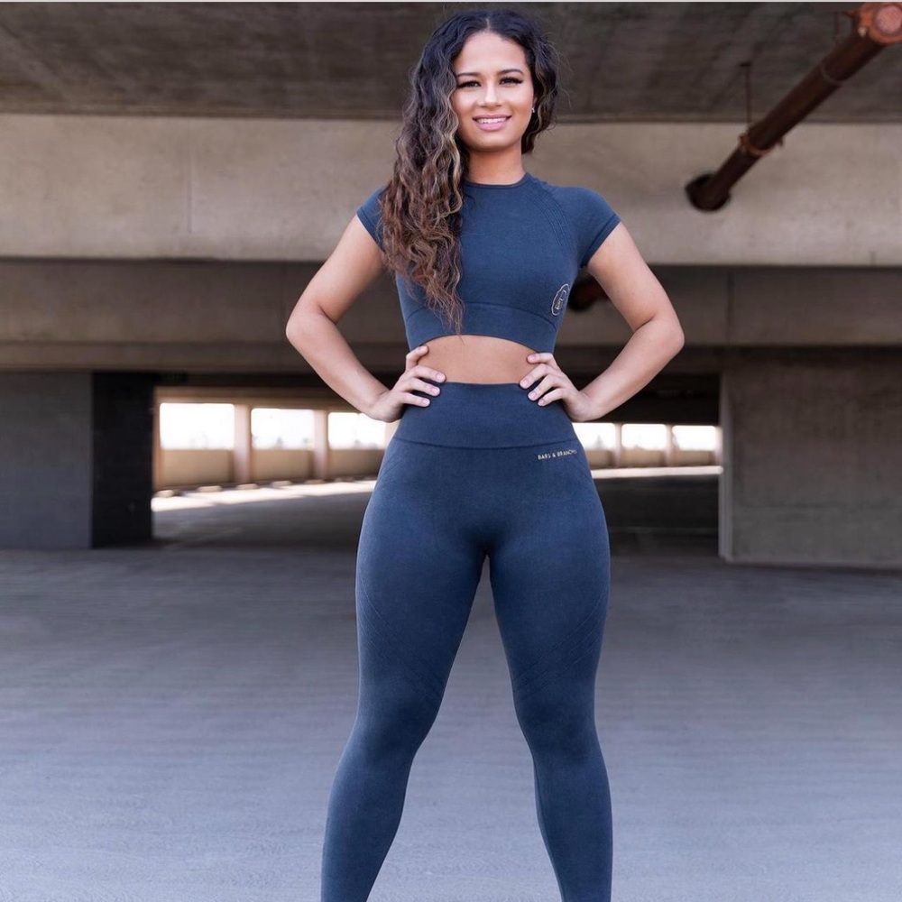 Seamless Dark Gray Leggings